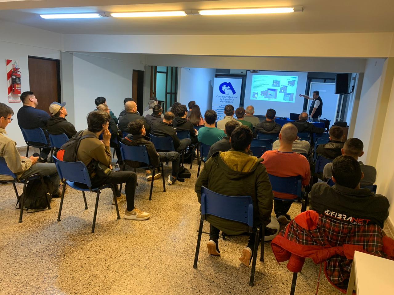 WhatsApp Image 2025-10-06 at 6.33.02 PM (2)